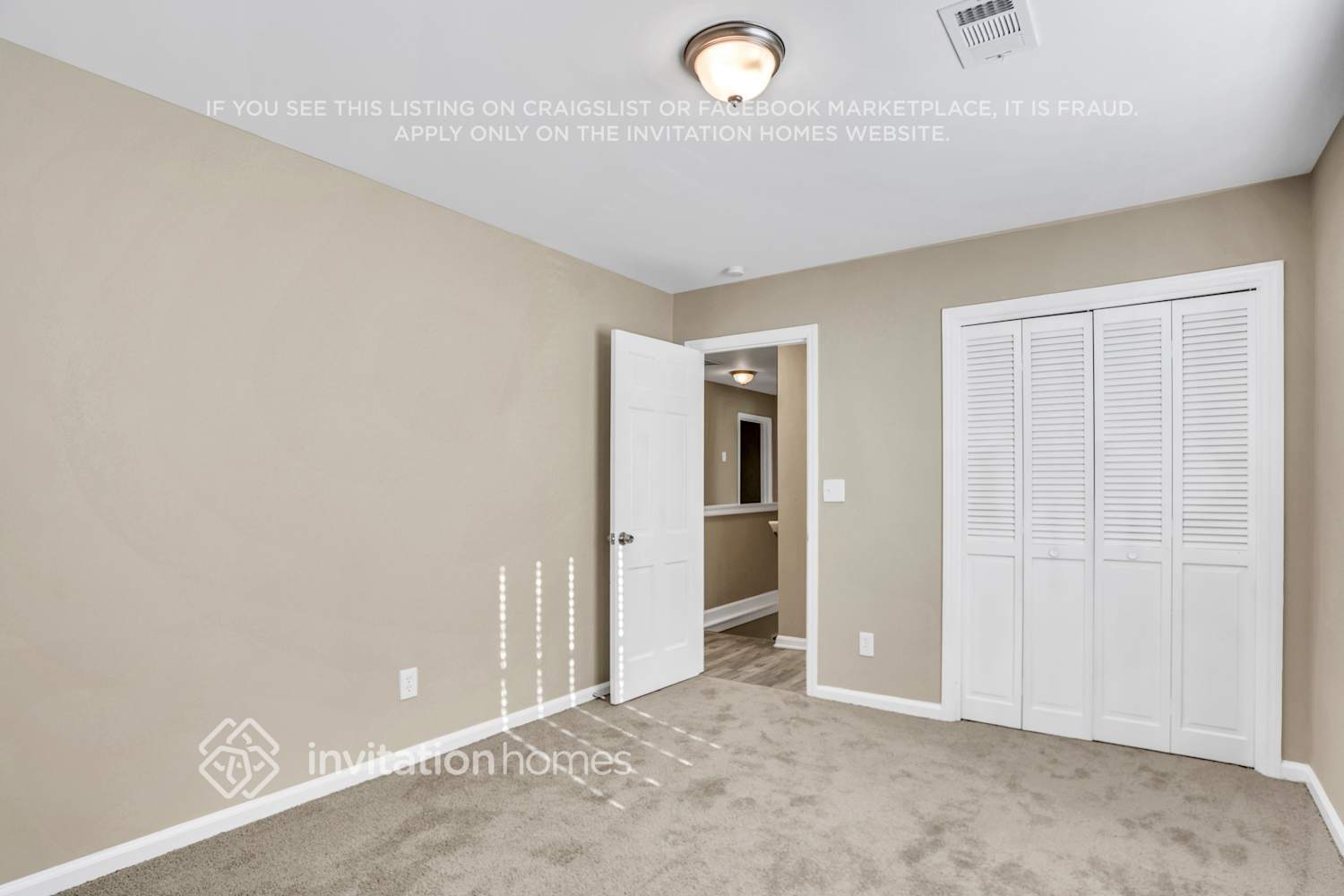 Building Photo - 4252 Hambrick Way