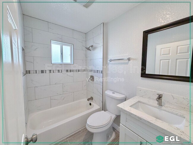 Building Photo - 13226 Stanford Ave