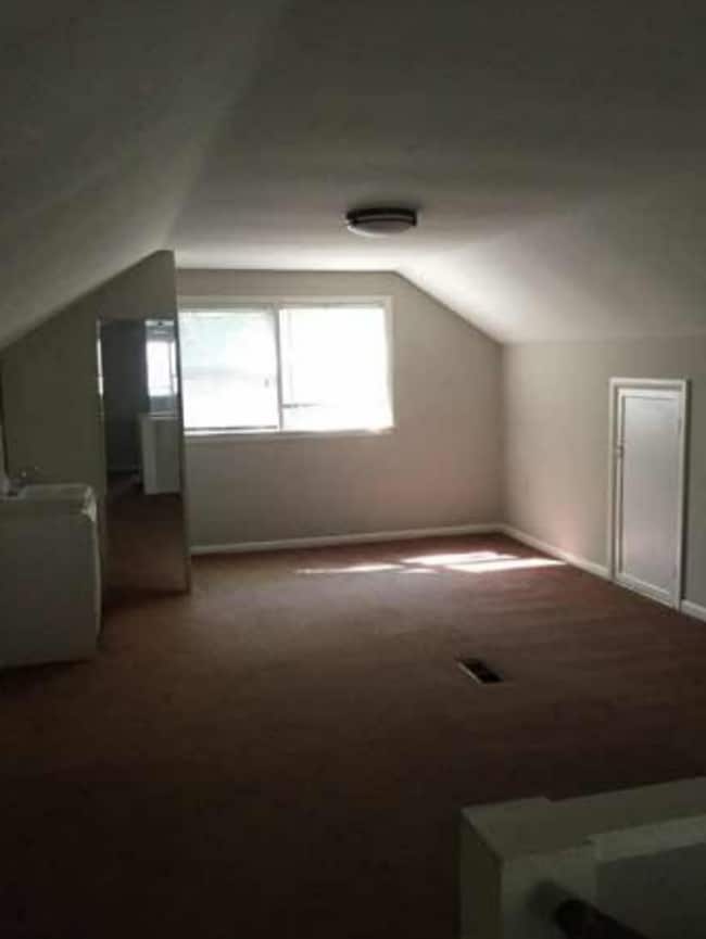 Building Photo - 3 bedroom, 1.5 bath Home: A MUST SEE! ONE ...