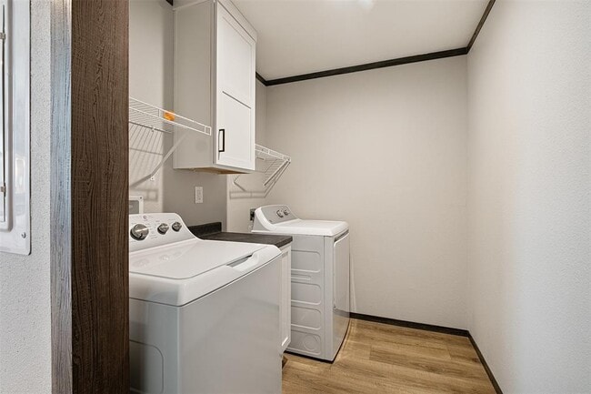 Building Photo - 339 Lower Red Rock Rd