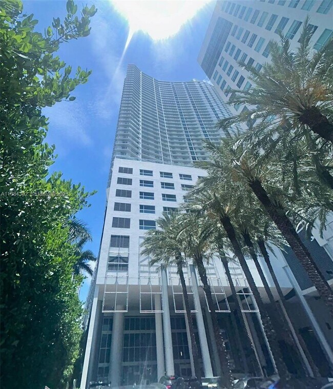 Building Photo - 185 SW 7th St