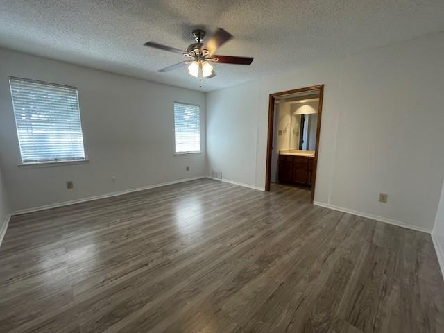 Building Photo - 8116 Irish Dr