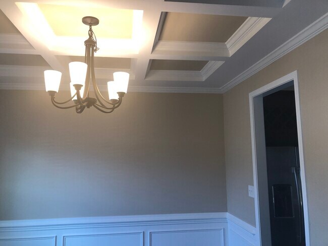 Building Photo - 1148 Yellowwood Dr