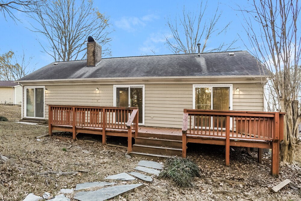 Building Photo - 7825 Elm Tree Ln