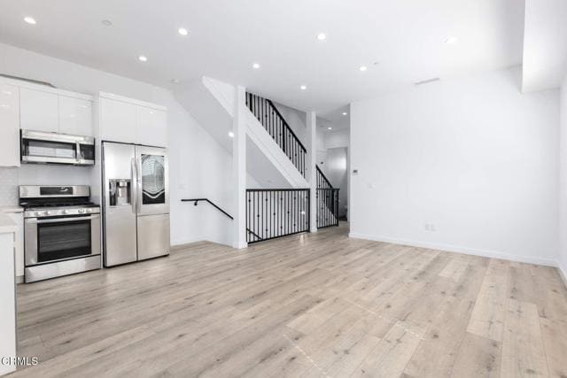 Building Photo - 4177 Normandie Ave