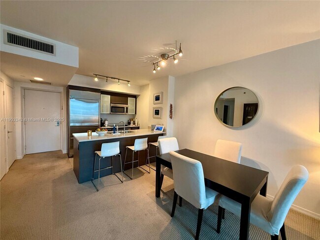 Building Photo - 55 SE 6th St