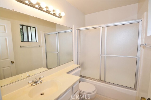 Building Photo - 2595 Plaza del Amo