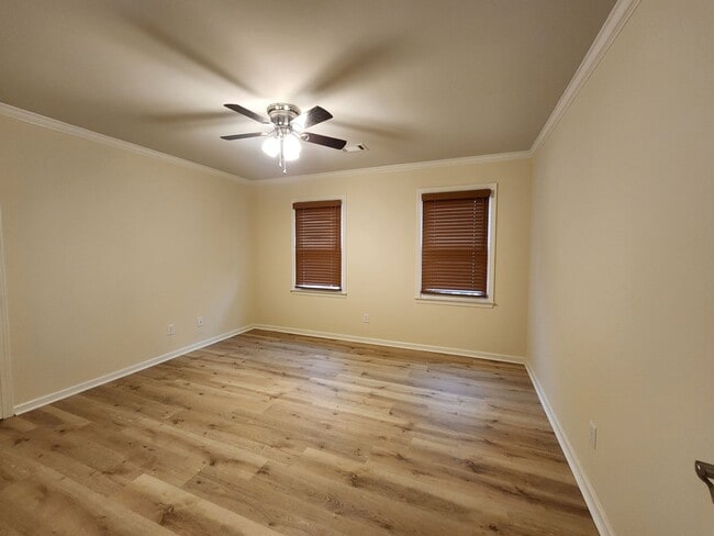 Building Photo - Executive Rental in Lake Redwine Community, 4 Bedrooms and 2.5 Baths 2 Car Garage - Newnan, GA