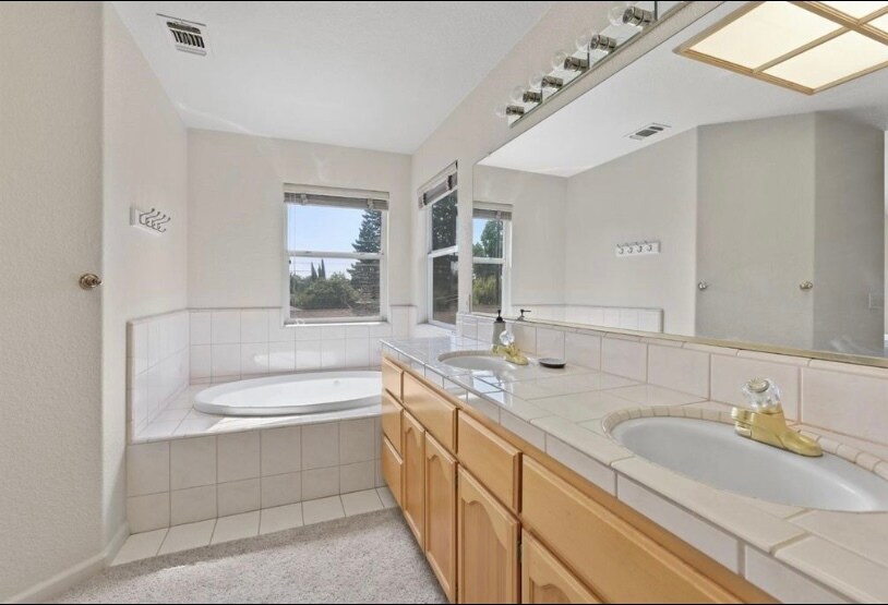 Building Photo - 6816 Appomattox Way