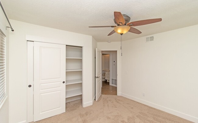 Building Photo - Single Story Home on Corner Lot in San Mar...
