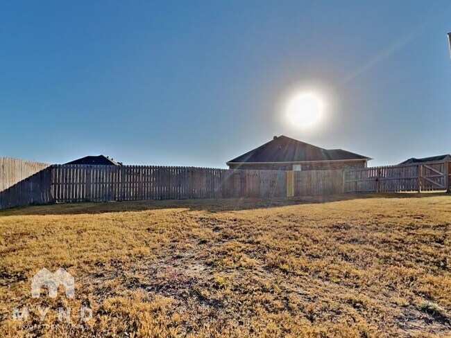 Building Photo - 1001 Clearspring Ct