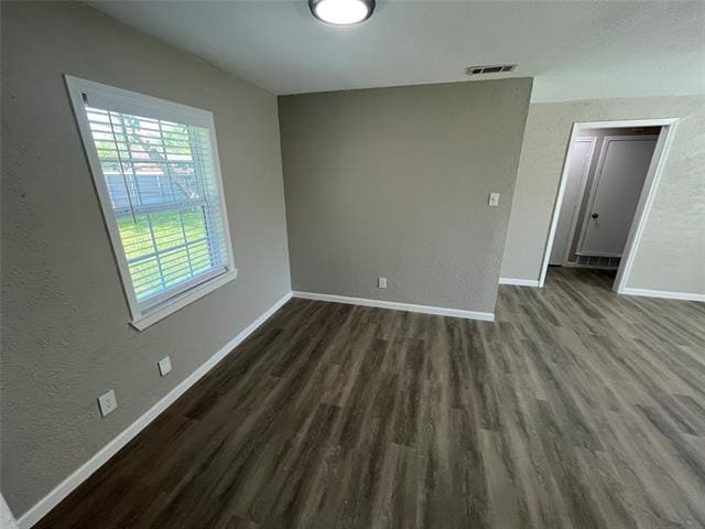 Building Photo - 2017 Tolosa Dr