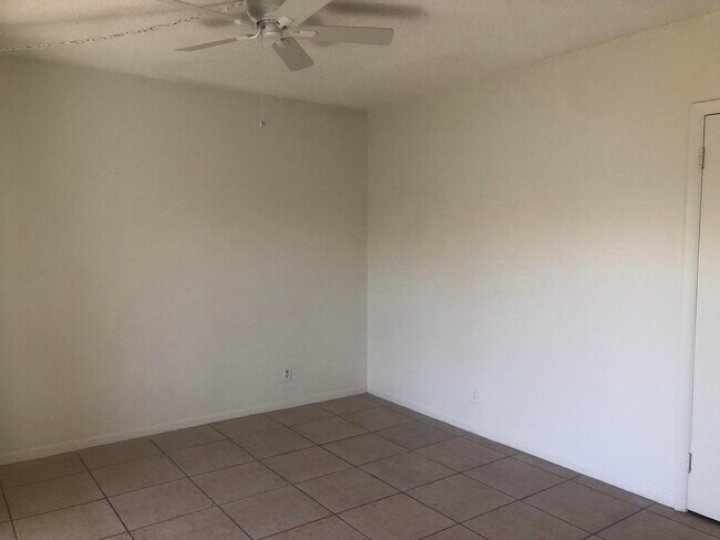 Building Photo - 6289 Lear Dr