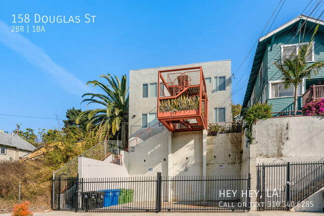 Building Photo - Modern Architectural Duplex | Hillside Vie...