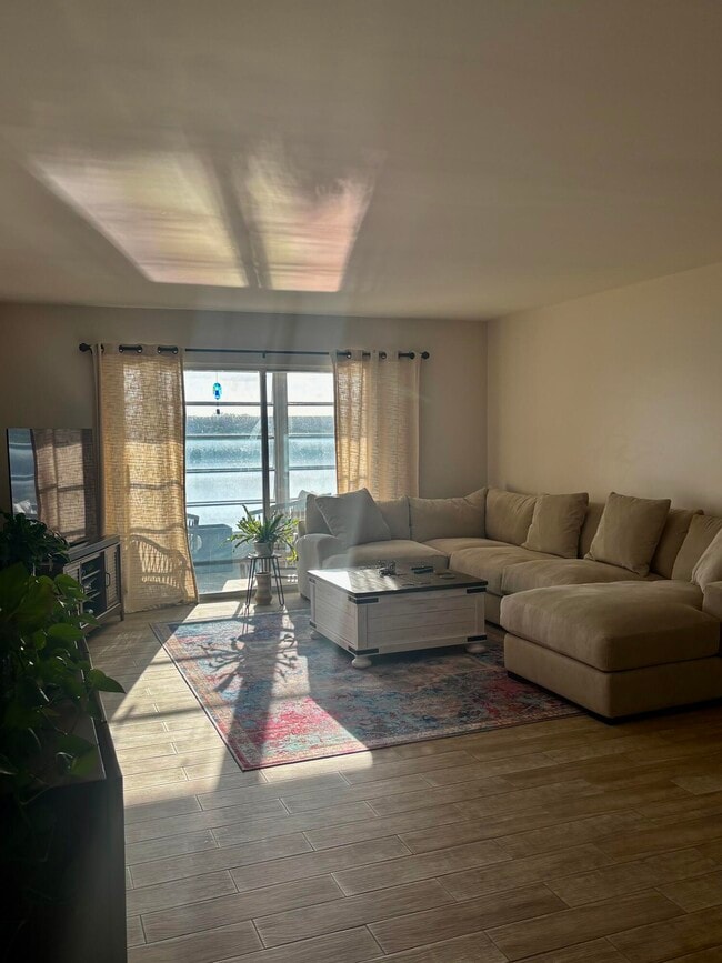 Building Photo - 1501 SW 134th Way