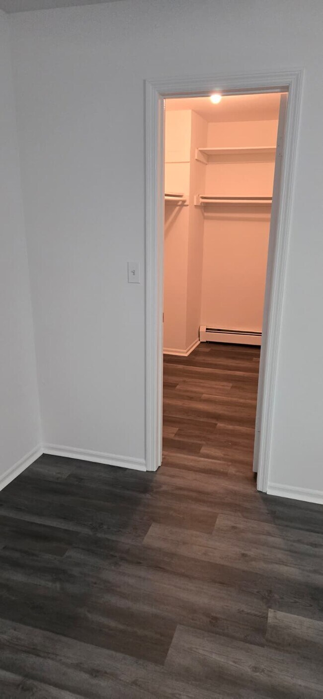 Building Photo - 5 Union St