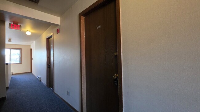 Building Photo - 2500 Honey Lou Ct