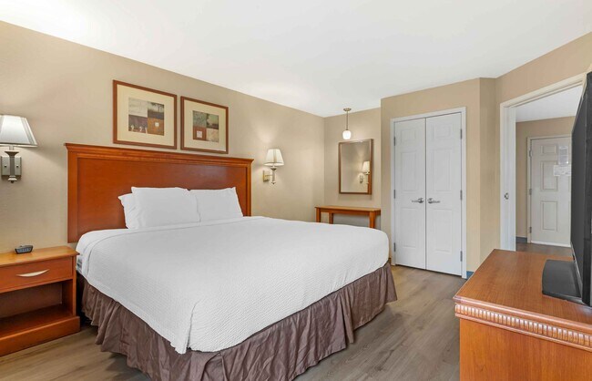 Building Photo - Furnished Studio-Bartlesville - Hwy 75