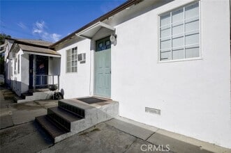 Building Photo - 5945 Willowcrest Ave