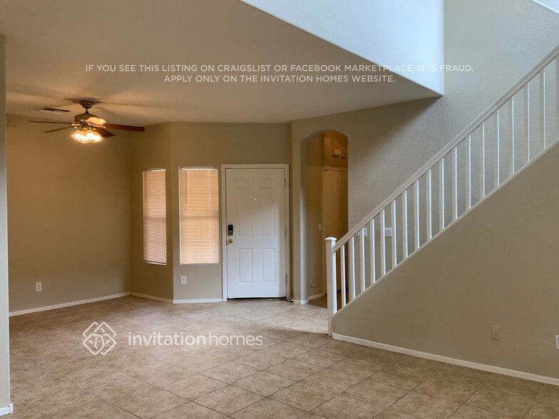 Building Photo - 40092 Calabria St
