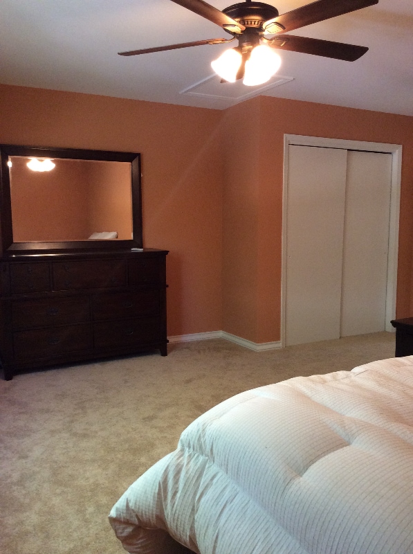 Building Photo - 460 Moonridge Dr