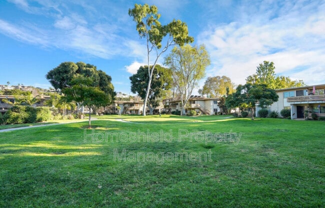 Building Photo - 4098 Valeta St
