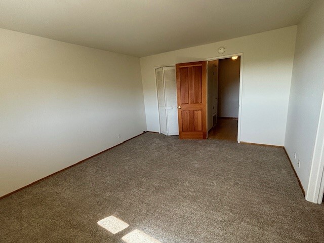Building Photo - 175 Upper Via Casitas