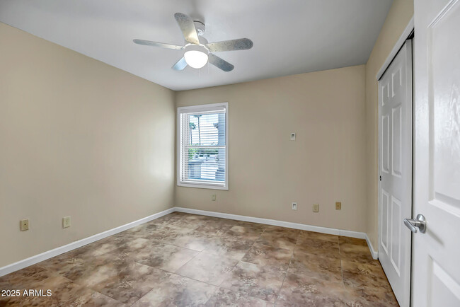 Building Photo - 8632 W Via Montoya Dr