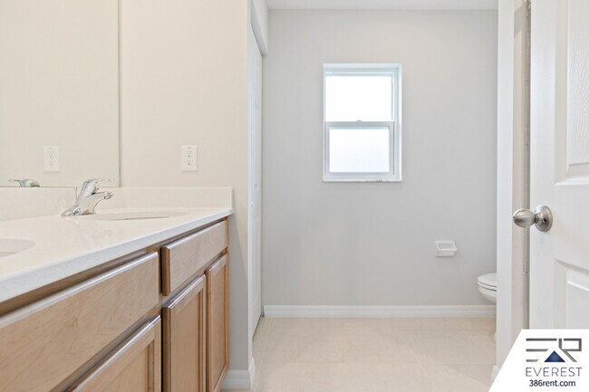 Building Photo - 22 Prince Eric Ln
