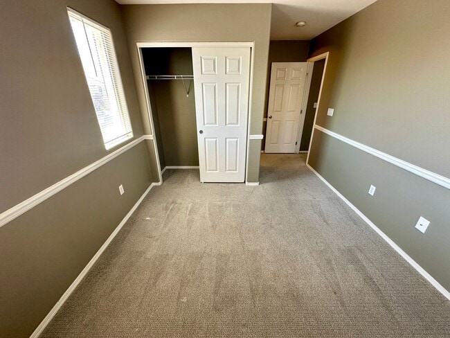 Building Photo - 9362 Boulder Opal Ave