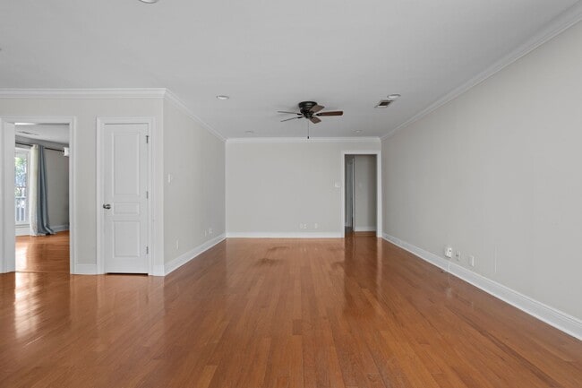 Building Photo - Charming Coastal Living in Downtown Ocean ...