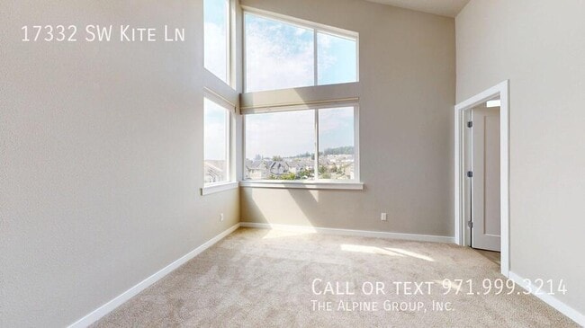 Building Photo - 17332 SW Kite Ln