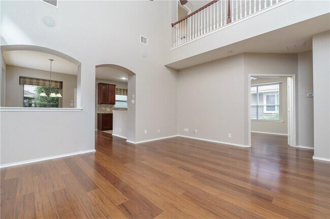 Building Photo - 8528 Harrier Dr