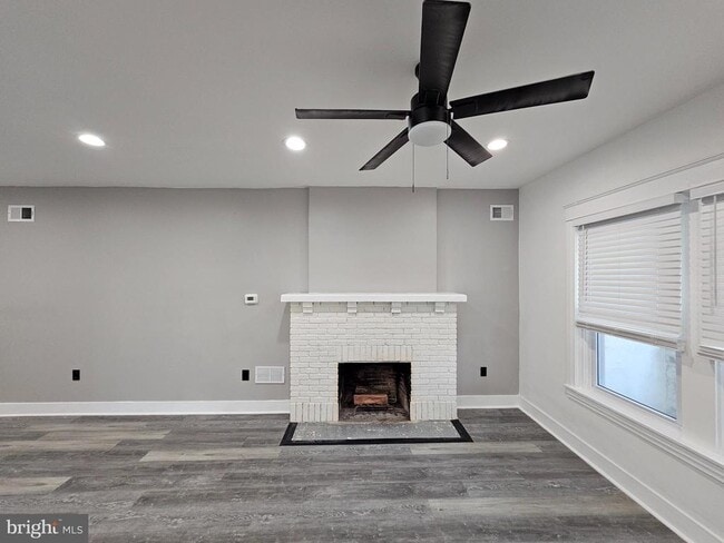 Building Photo - 844 West Chester Pike