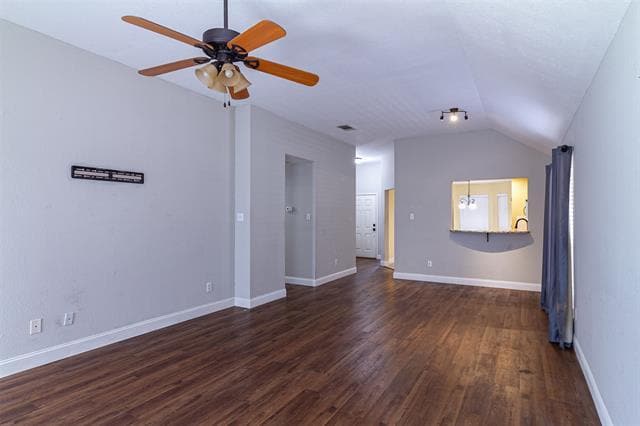 Building Photo - 2806 Ashley Ln