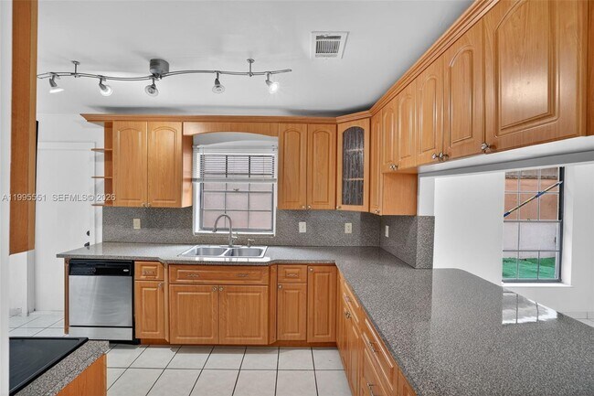 Building Photo - 14722 SW 110th Terrace