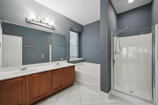 Building Photo - 1224 Kingston Pl