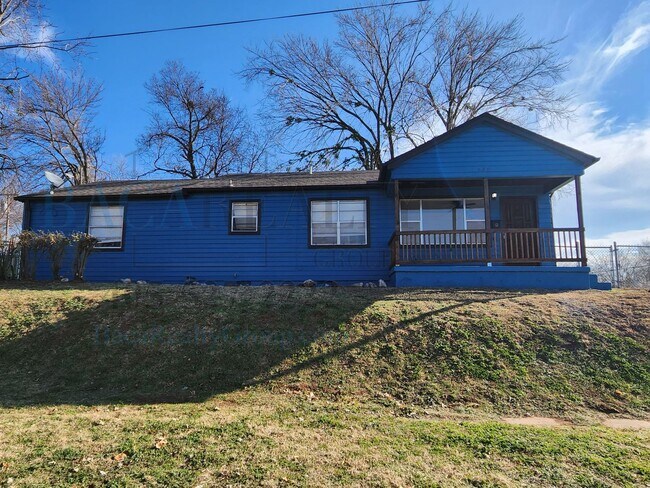 Primary Photo - 3Br 2Ba house in Purcell!!