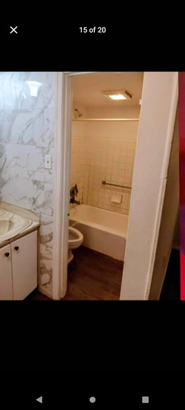 Building Photo - 1202 Ridgewood Ave