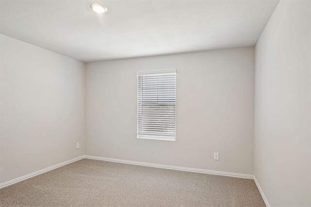 Building Photo - 411 Midnight Oak Dr