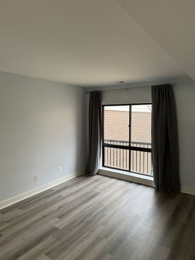 Building Photo - Prime Location- Two Bedroom Condo