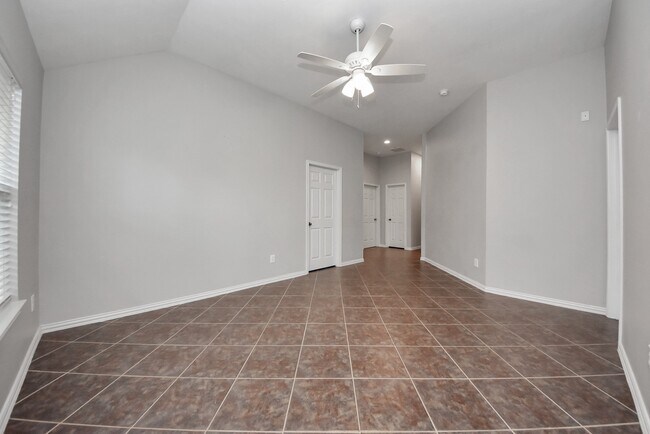 Building Photo - 18403 Sierra Falls Ct
