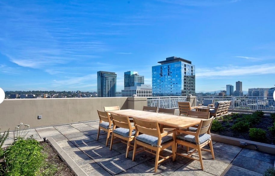 Building Photo - 819 Virginia St