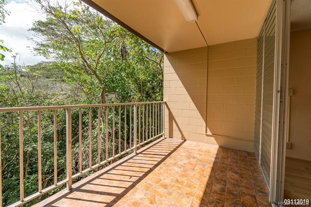 Building Photo - 95-227-227 Waikalani Dr