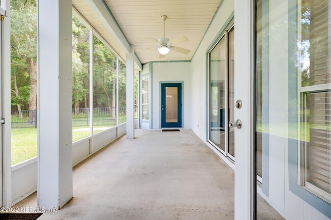 Building Photo - 171 Elmwood Dr