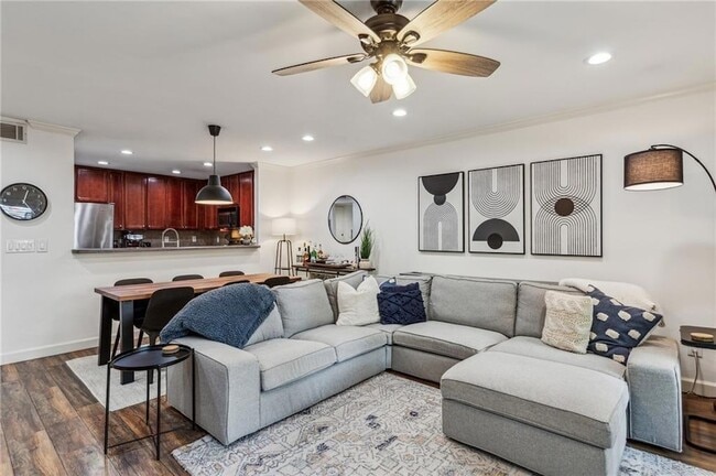 Building Photo - 3650 Ashford Dunwoody Rd NE