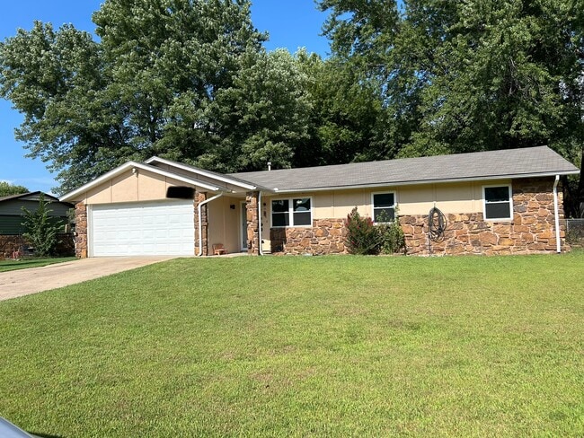 Primary Photo - 13615 S 286th E Ave