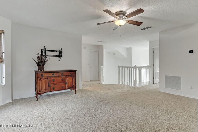 Building Photo - 140 Oceans Edge Dr