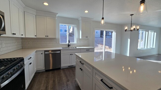 Building Photo - 687 Boseman Wy