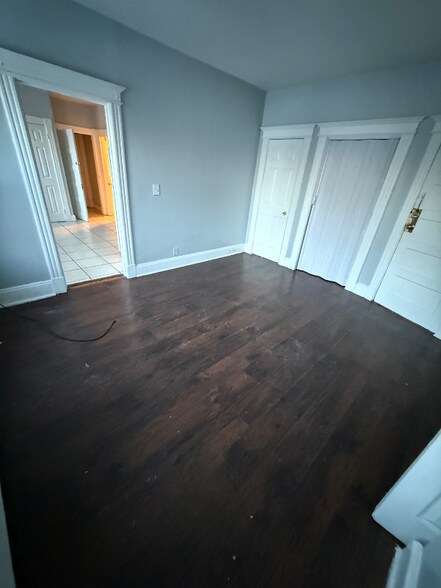 Building Photo - 1037 Capitol Ave